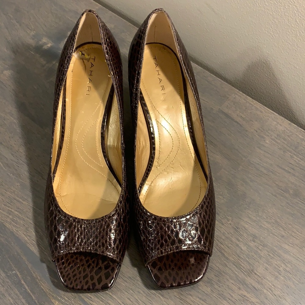 Tahari Billie 3 Peep Toe Heels